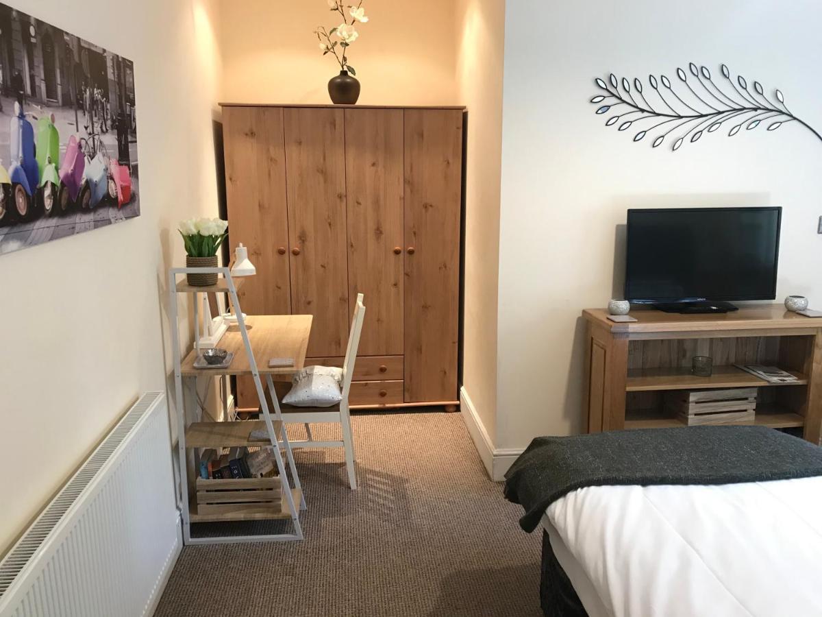 The Shelbourne Apartment Southport Bagian luar foto