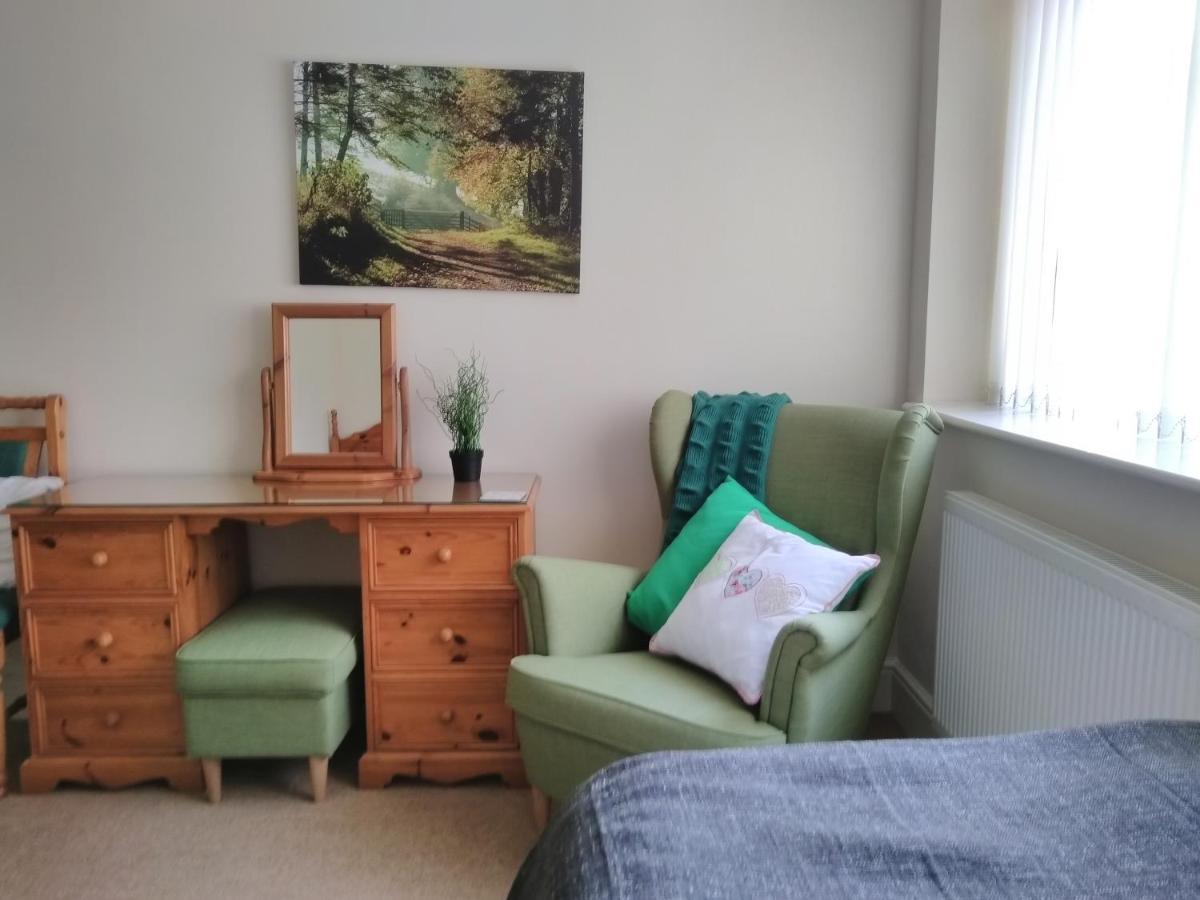 The Shelbourne Apartment Southport Bagian luar foto