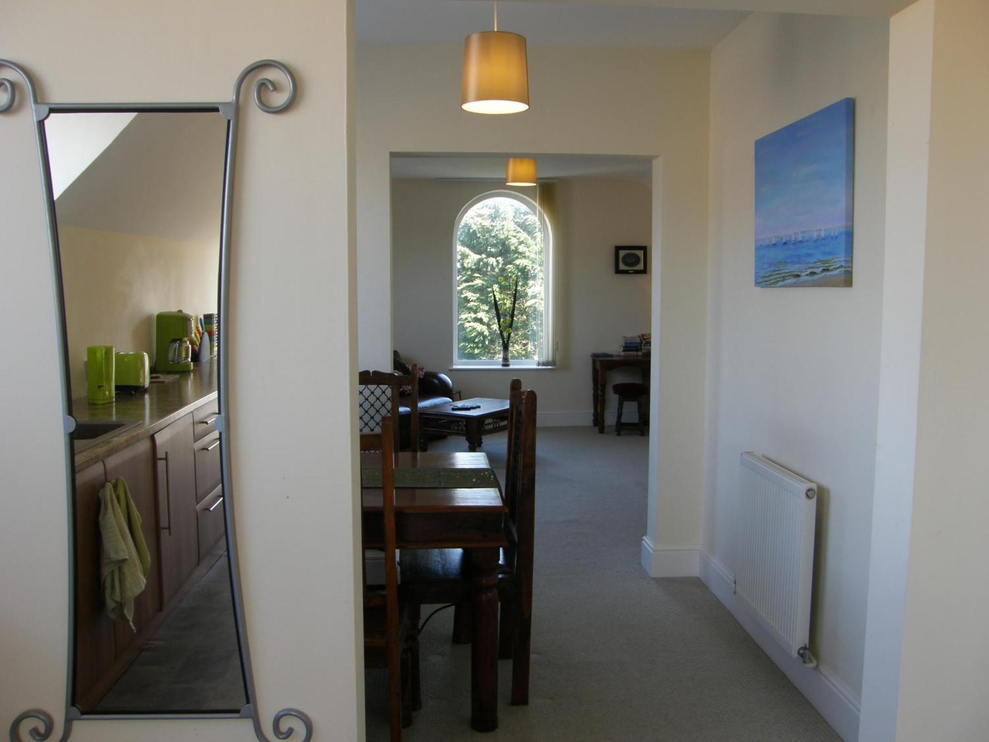 The Shelbourne Apartment Southport Bagian luar foto