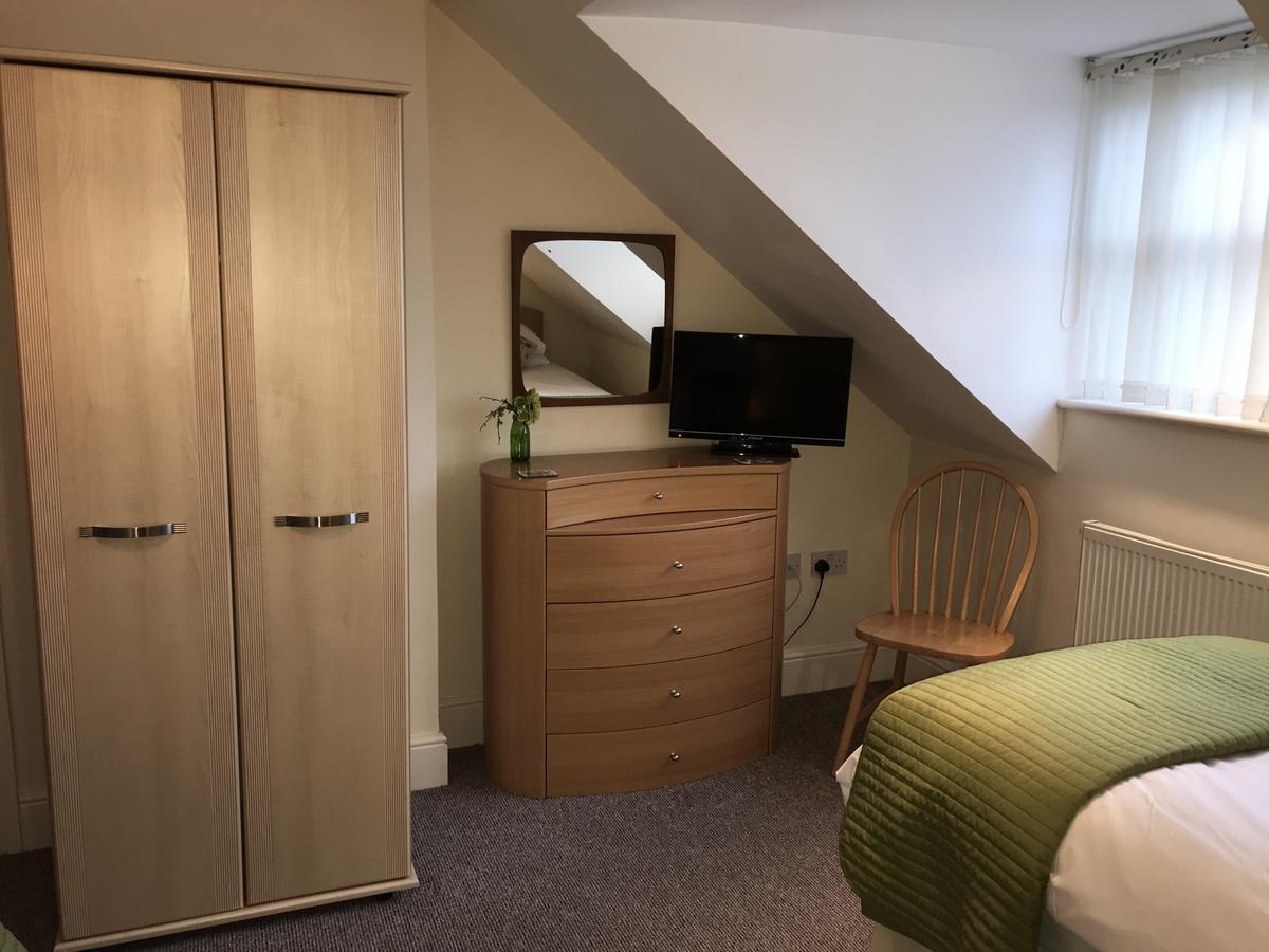 The Shelbourne Apartment Southport Bagian luar foto