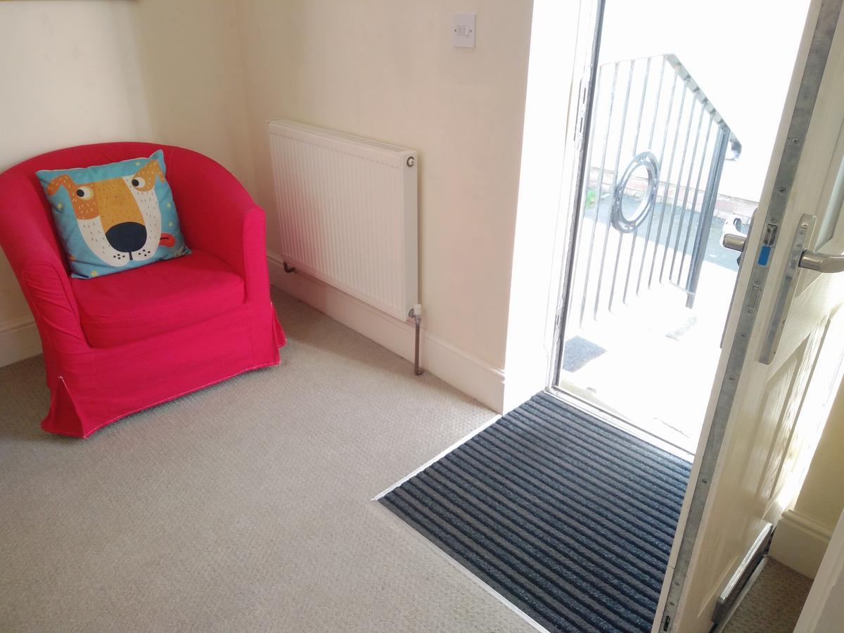 The Shelbourne Apartment Southport Bagian luar foto